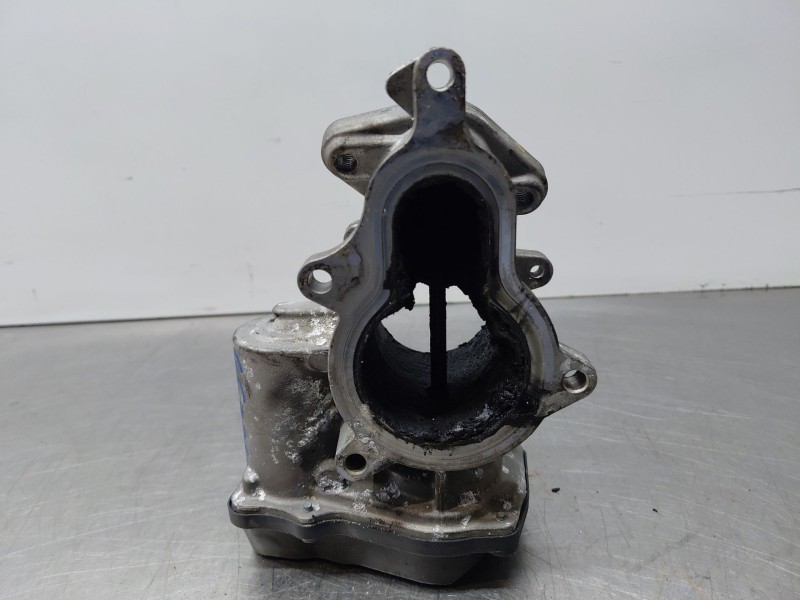 Recambio de valvula egr para audi a4 b7 avant (8ed) 2.0 tdi 16v referencia OEM IAM 03G131501B  