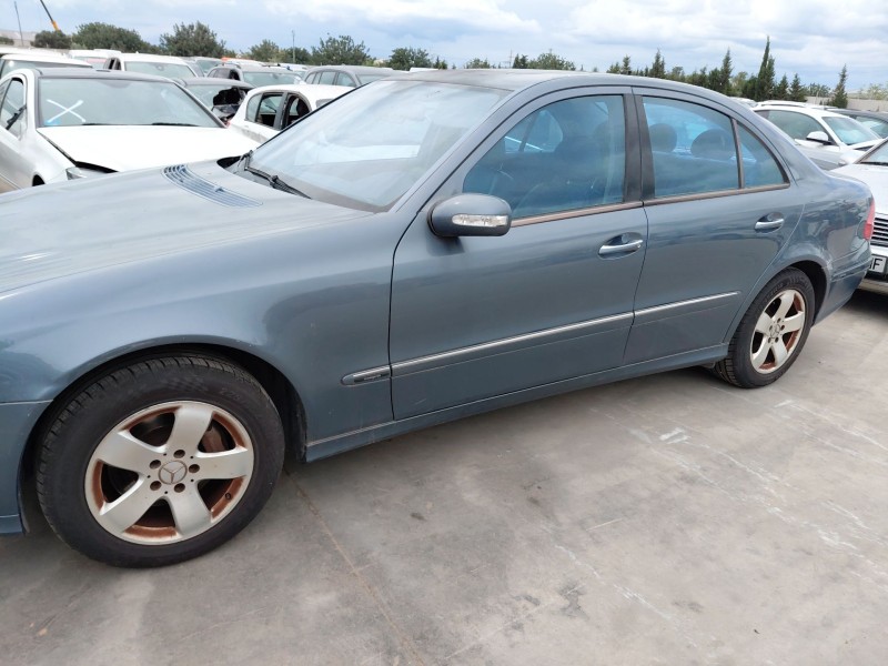 mercedes-benz clase e (w211) del año 2002
