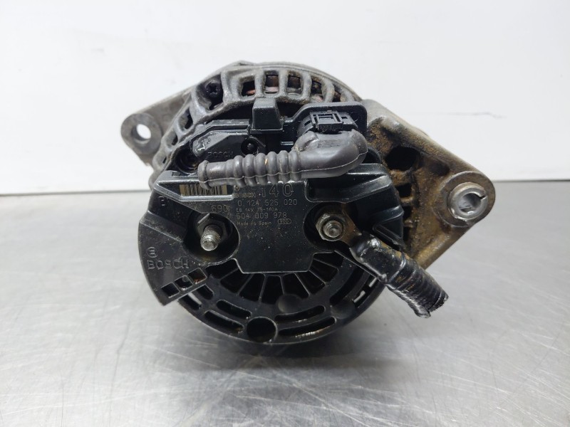 Recambio de alternador para fiat ducato 250 multijet referencia OEM IAM 504009977  