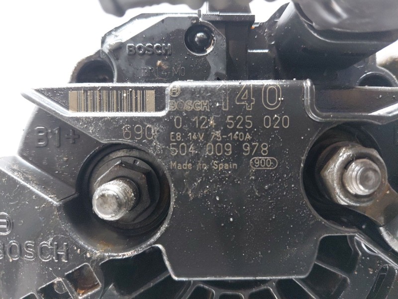 Recambio de alternador para fiat ducato 250 multijet referencia OEM IAM 504009977  