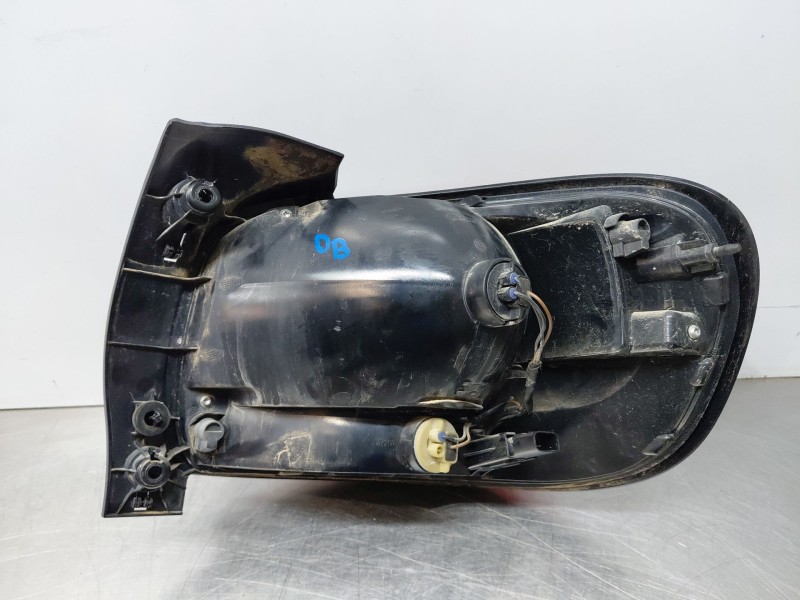 Recambio de piloto trasero izquierdo para citroën c3 aircross puretech referencia OEM IAM YQ00042480  