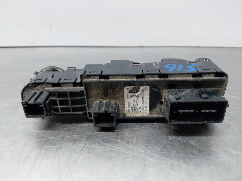 Recambio de mando elevalunas delantero izquierdo para citroën c3 aircross puretech referencia OEM IAM 96788264ZD  