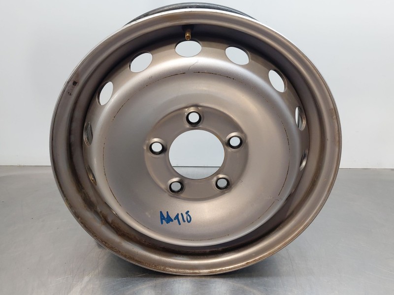 Recambio de llanta para renault master iii furgón referencia OEM IAM 403008904R  