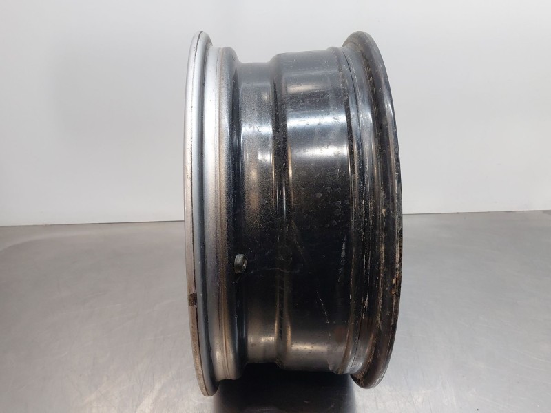 Recambio de llanta para renault master iii furgón referencia OEM IAM 403008904R  