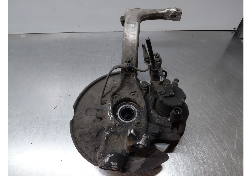 Recambio de mangueta delantera derecha para audi a4 b7 avant (8ed) 2.0 tdi 16v referencia OEM IAM 8E0407254E  