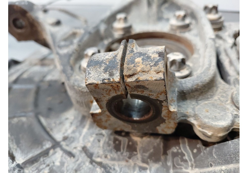 Recambio de mangueta delantera izquierda para jeep renegade suv (bu, b1, bv) 2.0 crd 4x4 referencia OEM IAM   
