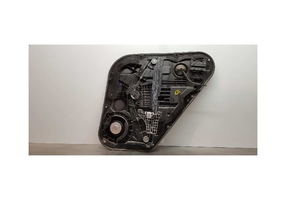 Recambio de elevalunas trasero izquierdo para kia sportage basic 2wd referencia OEM IAM 83471F1000  