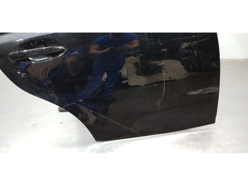 Recambio de puerta trasera derecha para lexus is 300h referencia OEM IAM 6700353070   Recambio de puerta trasera derecha para lexus is 300h referencia OEM IAM 6700353070