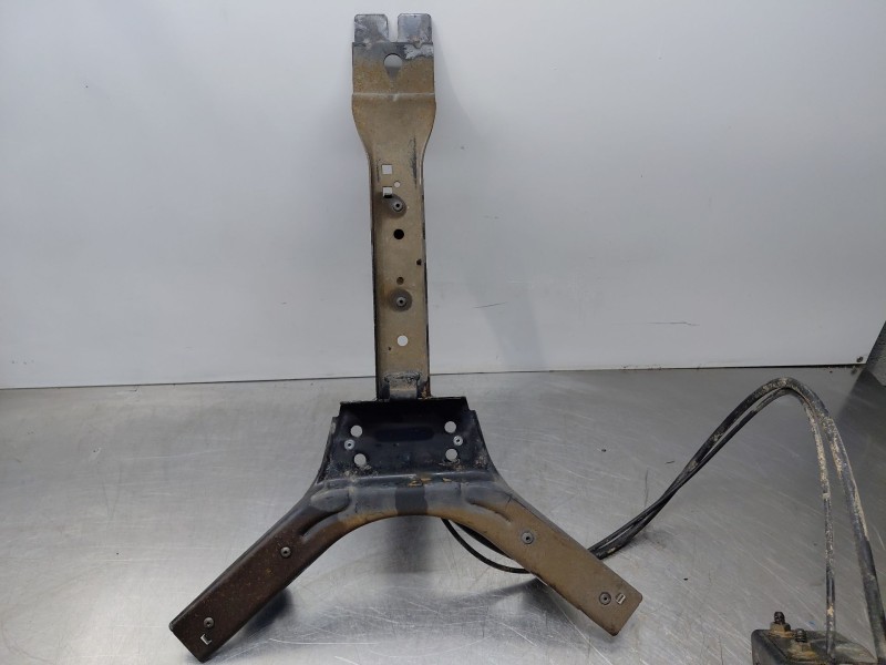 Recambio de soporte rueda repuesto para fiat ducato 250 multijet referencia OEM IAM 1384129080  