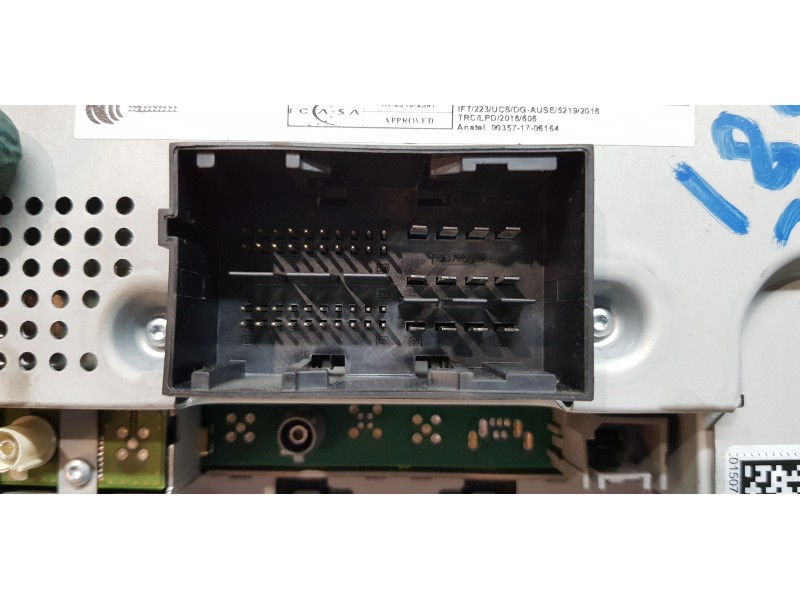 Recambio de pantalla multifuncion para jeep renegade limited 4x2 referencia OEM IAM 735756715  