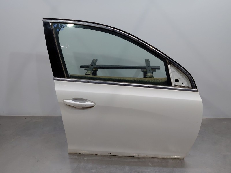 Recambio de puerta delantera derecha para peugeot 308 allure referencia OEM IAM   