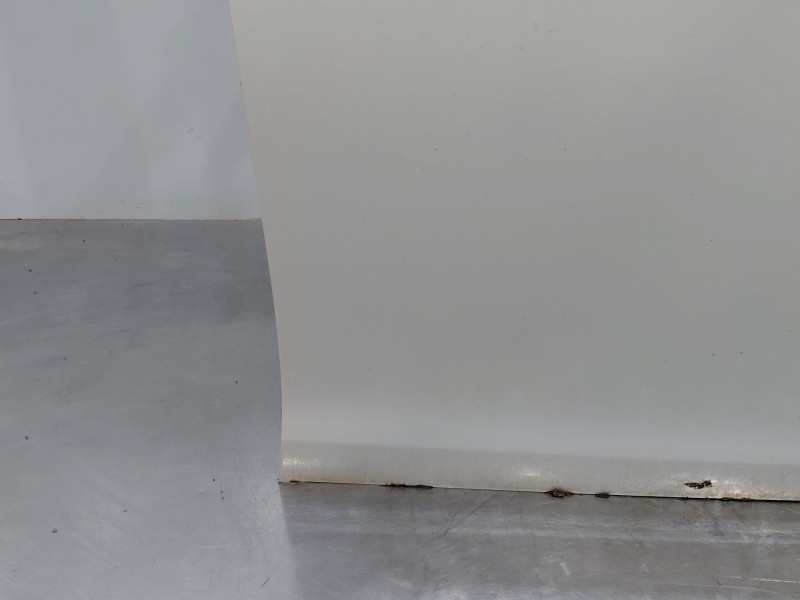 Recambio de puerta delantera derecha para peugeot 308 allure referencia OEM IAM   