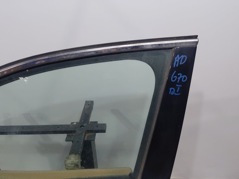 Recambio de puerta delantera izquierda para peugeot 308 allure referencia OEM IAM   
