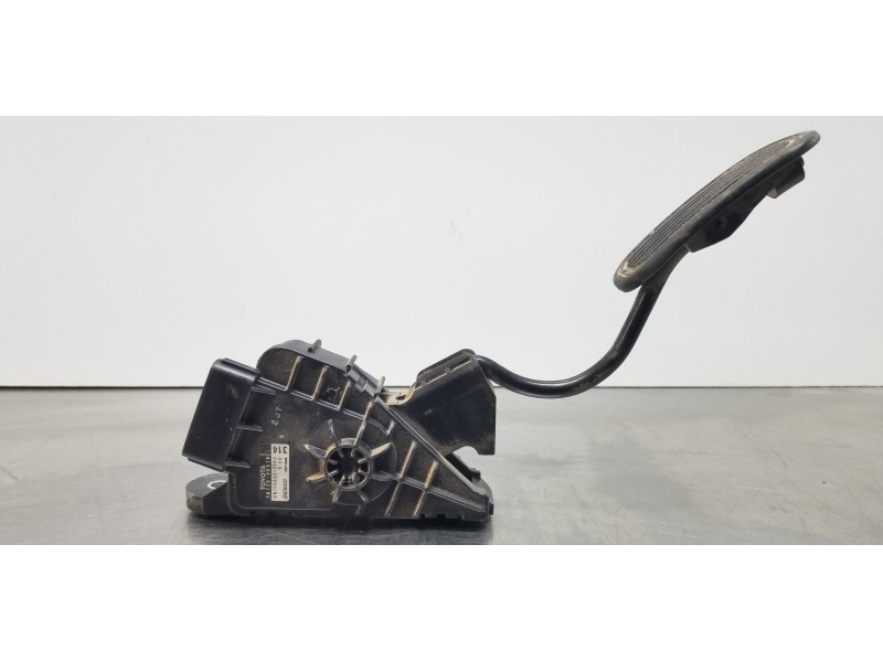 Recambio de potenciometro pedal para toyota hilux (kun) extra cab 4x4 referencia OEM IAM 781200K010 VN1988003140 