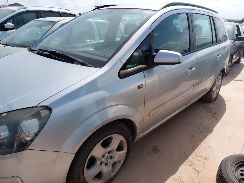 opel zafira / zafira family b (a05) del año 2005