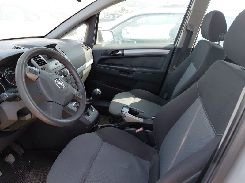 opel zafira / zafira family b (a05) del año 2005