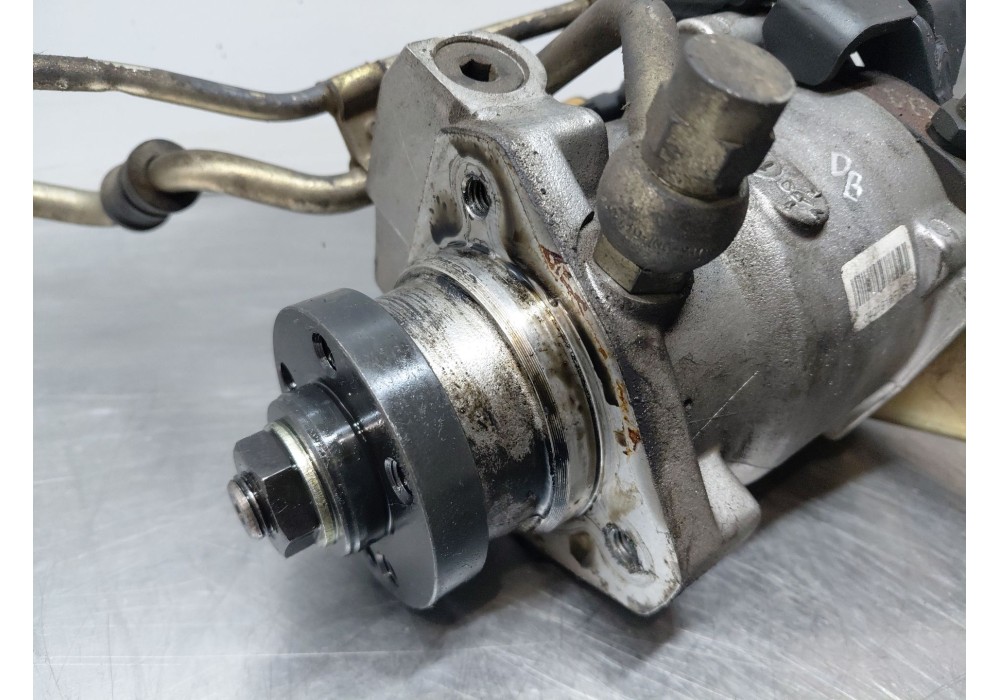 Recambio de bomba inyeccion para ford mondeo iii (b5y) 2.0 tdci referencia OEM IAM   