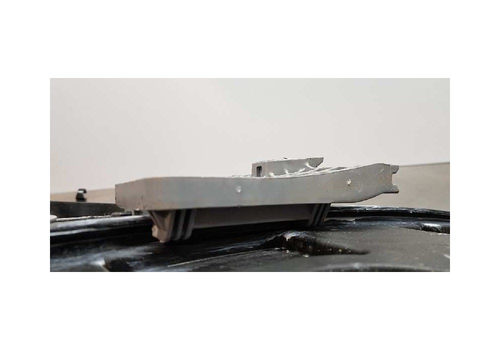 Recambio de elevalunas trasero izquierdo para kia sportage basic 2wd referencia OEM IAM 83471F1000  