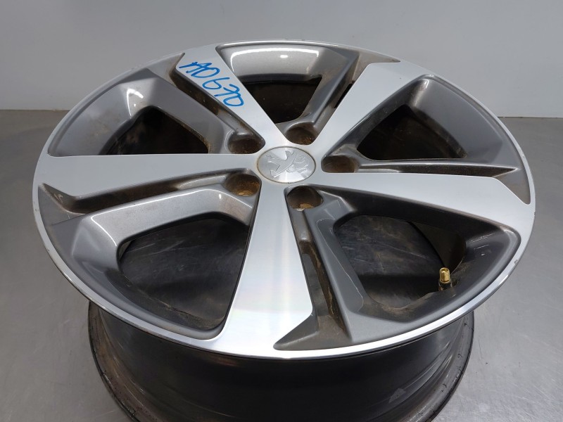 Recambio de llanta para peugeot 308 allure referencia OEM IAM   
