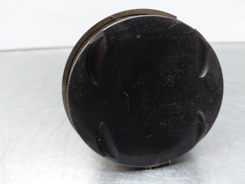 Recambio de biela para hyundai tucson hybrid referencia OEM IAM 235102M700  