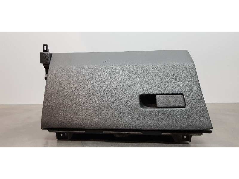 Recambio de guantera para kia sportage basic 2wd referencia OEM IAM 84510F1100WK  