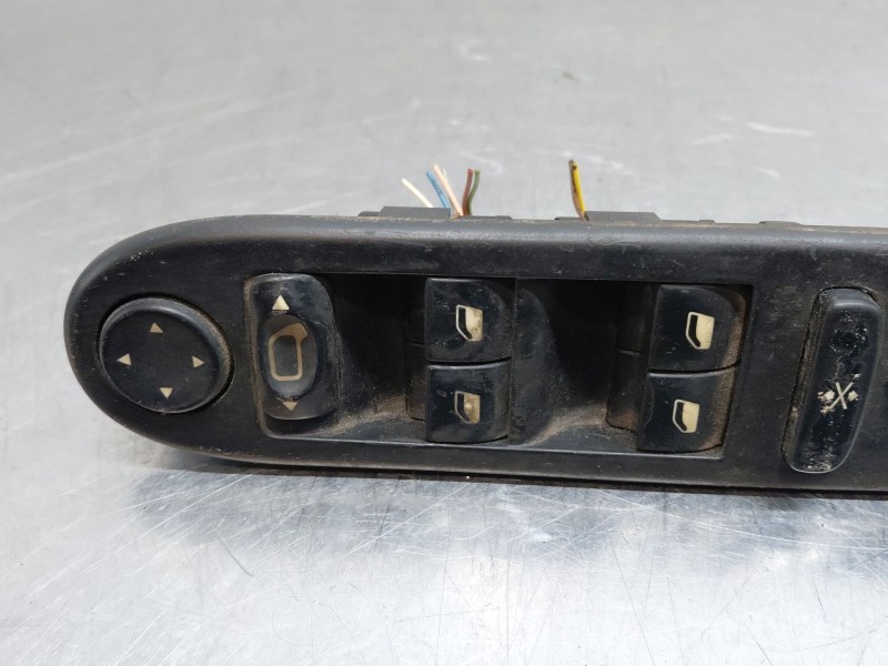 Recambio de mando elevalunas delantero izquierdo para peugeot 307 (3a/c) 1.6 16v referencia OEM IAM   
