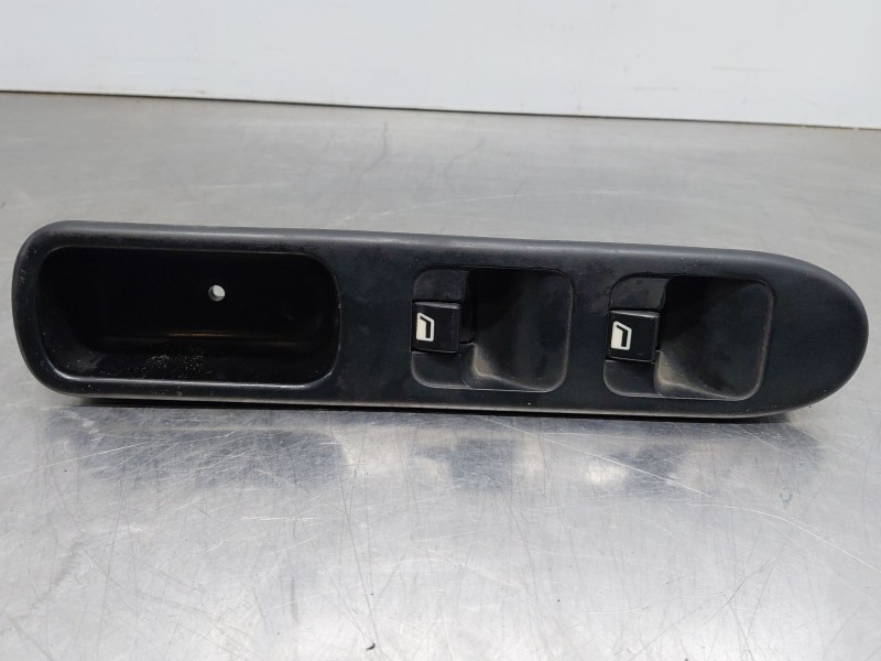 Recambio de mando elevalunas delantero izquierdo para peugeot 307 (3a/c) 2.0 hdi 90 referencia OEM IAM   