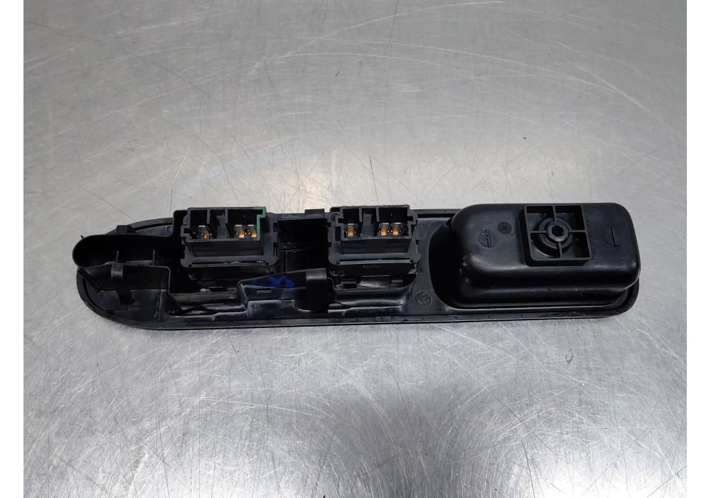 Recambio de mando elevalunas delantero izquierdo para peugeot 307 (3a/c) 2.0 hdi 90 referencia OEM IAM   