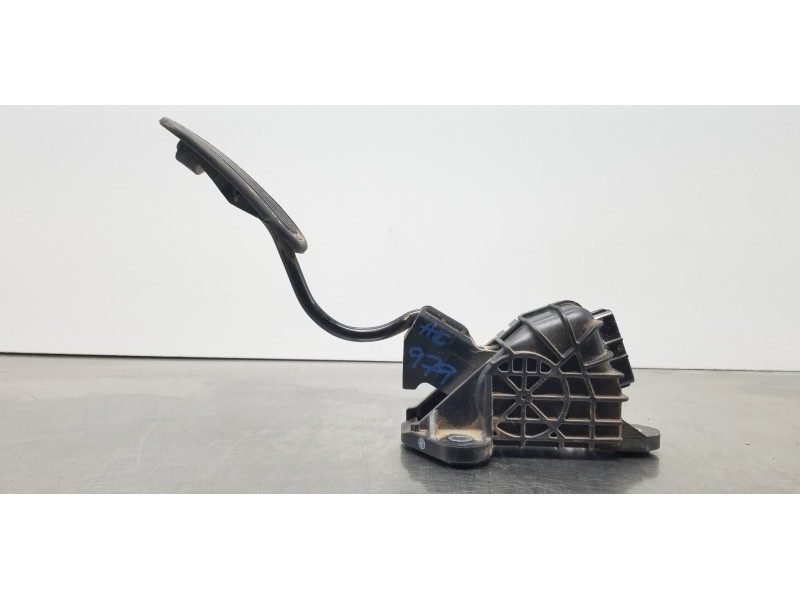 Recambio de potenciometro pedal para toyota hilux (kun) extra cab 4x4 referencia OEM IAM 781200K010 VN1988003140 