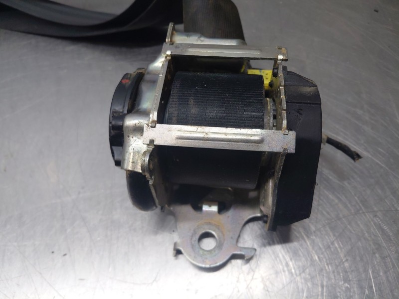 Recambio de cinturon seguridad trasero derecho para citroën c3 puretech referencia OEM IAM   