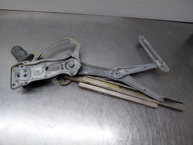Recambio de elevalunas delantero izquierdo para mercedes-benz clase e (w210) e 220 cdi (210.006) referencia OEM IAM   