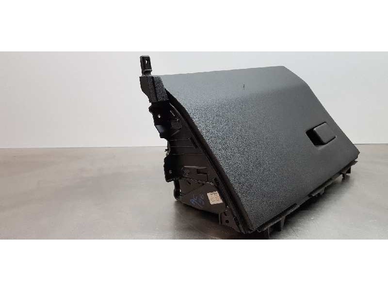 Recambio de guantera para kia sportage basic 2wd referencia OEM IAM 84510F1100WK  
