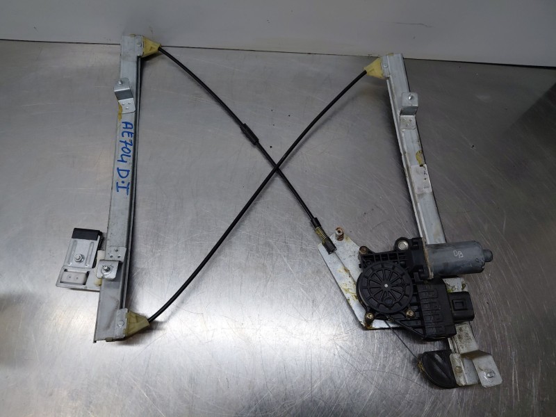 Recambio de elevalunas delantero izquierdo para ford mondeo iii (b5y) 2.0 tdci referencia OEM IAM   