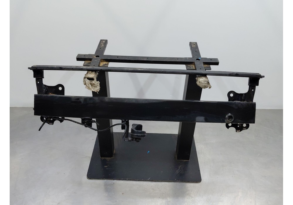 Recambio de refuerzo paragolpes delantero para kia sportage drive referencia OEM IAM   