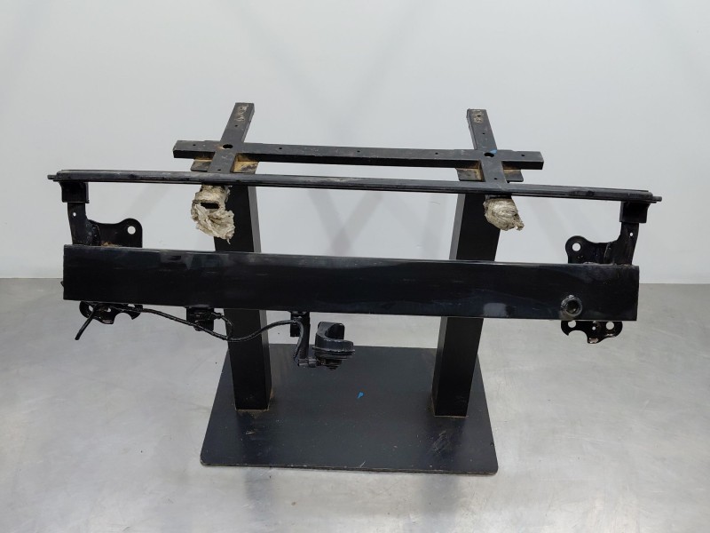 Recambio de refuerzo paragolpes delantero para kia sportage drive referencia OEM IAM   
