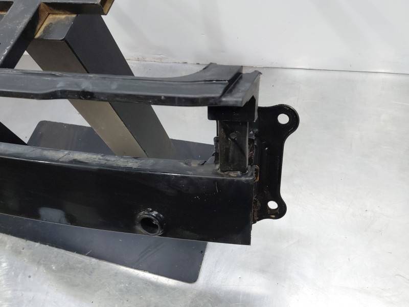 Recambio de refuerzo paragolpes delantero para kia sportage drive referencia OEM IAM   