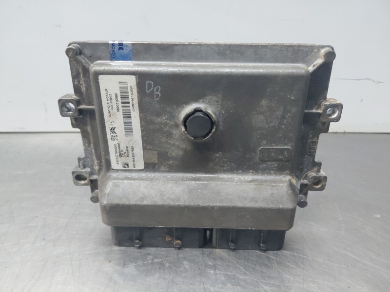 Recambio de centralita motor uce para citroën c3 puretech referencia OEM IAM   