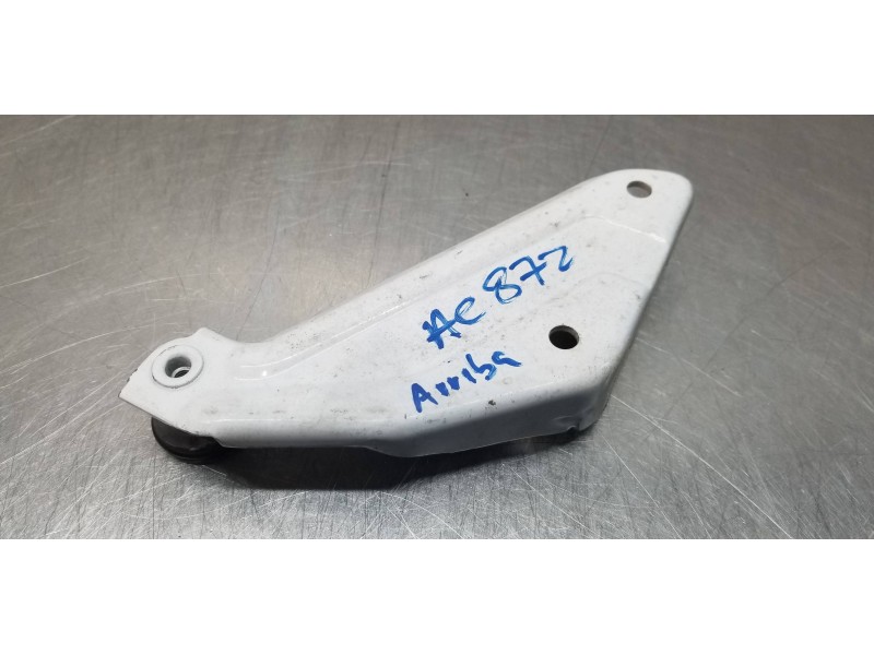 Recambio de soporte / guia puerta corredera para renault kangoo profesional referencia OEM IAM 8200497626   Recambio de soporte / guia puerta corredera para renault kangoo profesional referencia OEM IAM 8200497626