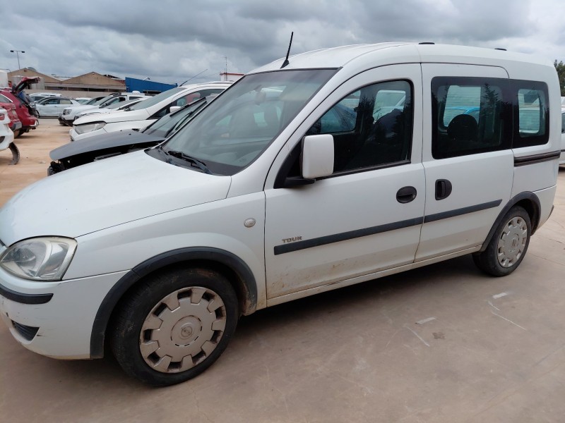 opel combo tour del año 2006