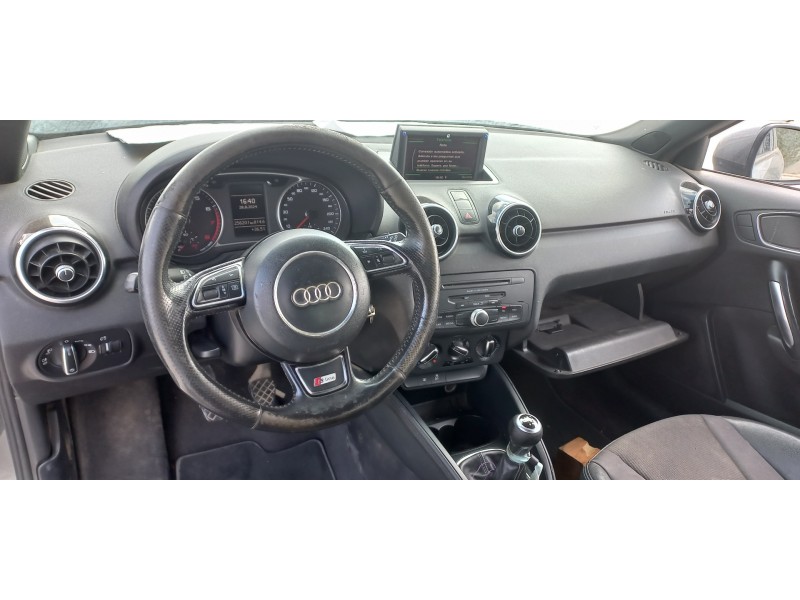 audi a1 (8x) del año 2012