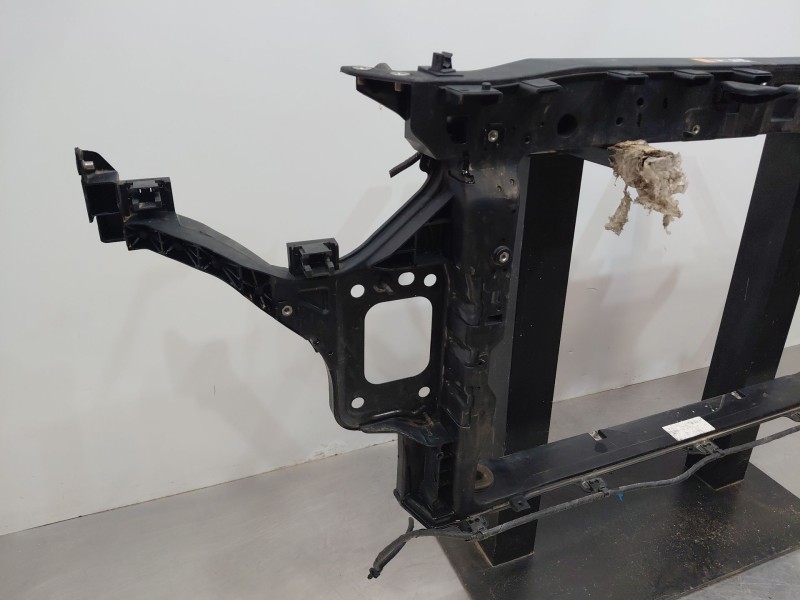 Recambio de panel frontal para kia xceed drive referencia OEM IAM   