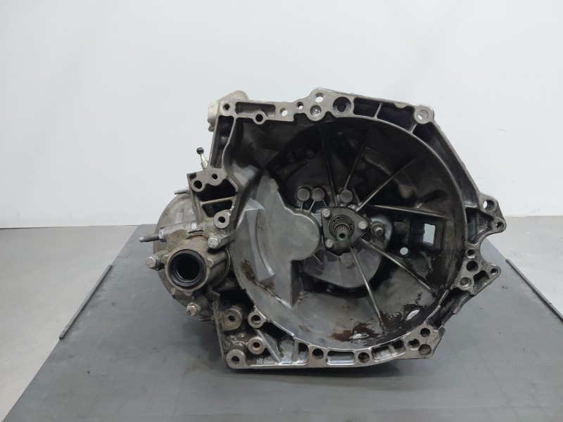 Recambio de caja cambios para peugeot partner standard 600kg referencia OEM IAM   