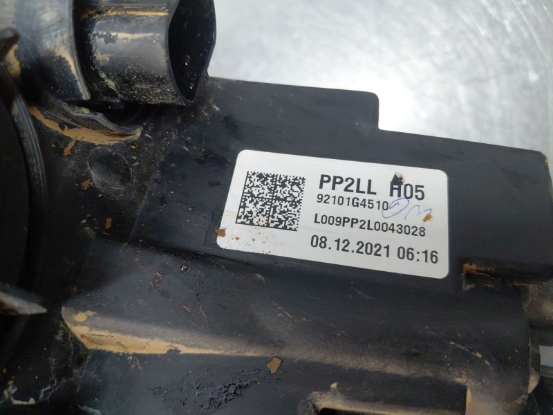 Recambio de faro izquierdo para hyundai i30 (pd) style referencia OEM IAM   