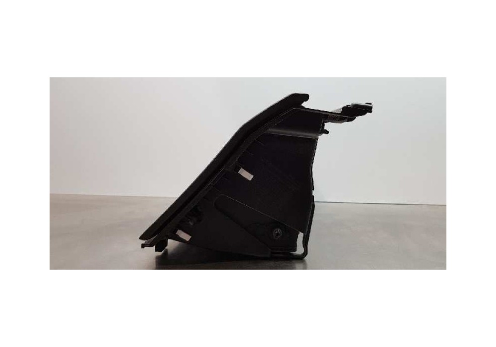 Recambio de guantera para kia sportage basic 2wd referencia OEM IAM 84510F1100WK  