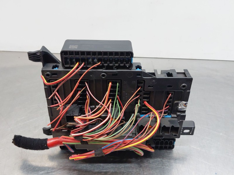 Recambio de caja reles / fusibles para bmw 2 gran tourer (f46) 218 d referencia OEM IAM 927035403  