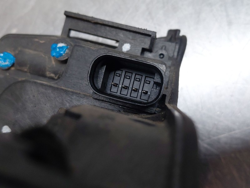 Recambio de cerradura puerta delantera derecha para bmw 2 gran tourer (f46) 218 d referencia OEM IAM 51217281931  