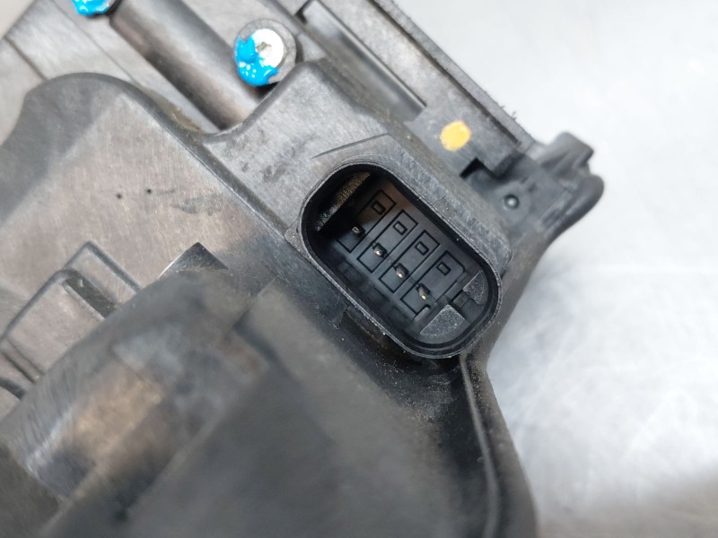 Recambio de cerradura puerta trasera derecha para bmw 2 gran tourer (f46) 218 d referencia OEM IAM 51227281940  