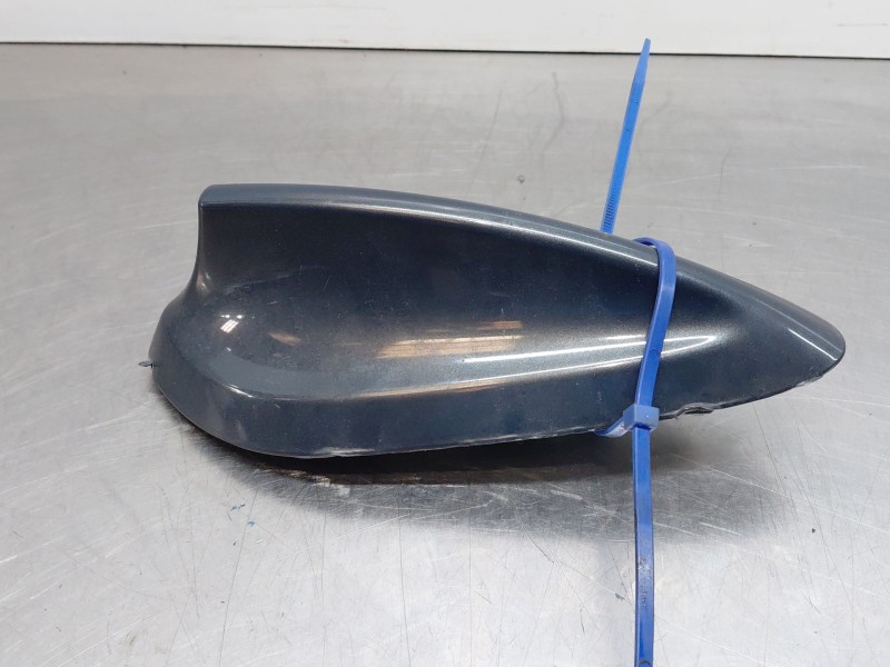 Recambio de antena para bmw 2 gran tourer (f46) 218 d referencia OEM IAM 65209226896  