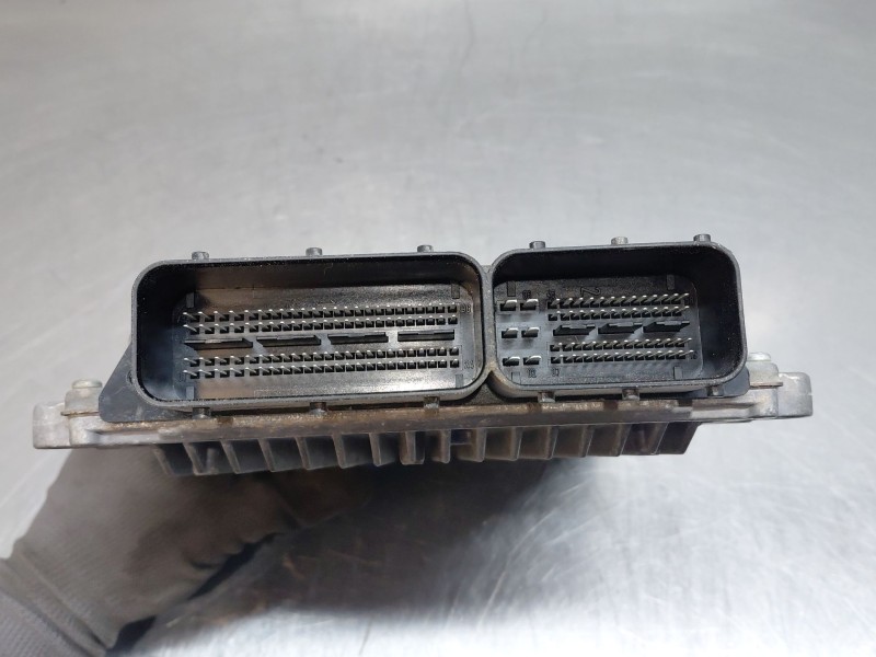 Recambio de centralita motor uce para mercedes-benz clase gl (x164) 4-matic referencia OEM IAM A6291501779 0281013816 