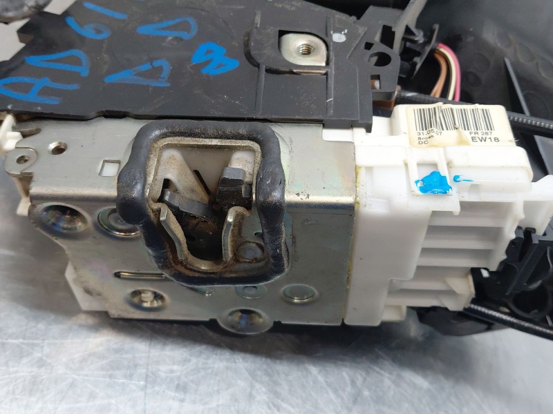 Recambio de cerradura puerta delantera derecha para mercedes-benz clase gl (x164) 4-matic referencia OEM IAM A1647201035 a164760